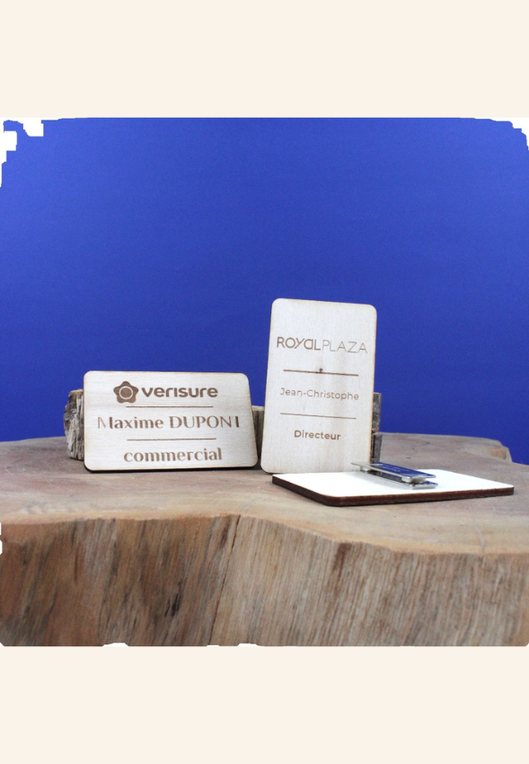 Badge bois magnétique Charlie