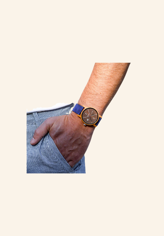 MONTRE EN BOIS HOMME BOND