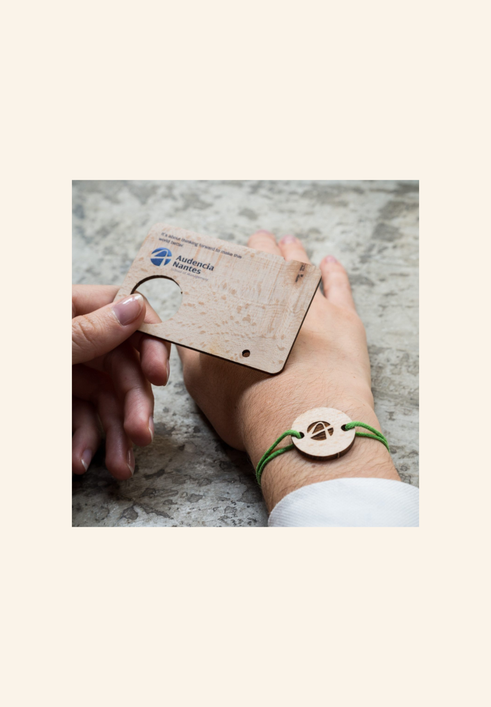 Bracelet à assembler en hêtre et lin Cyprienne