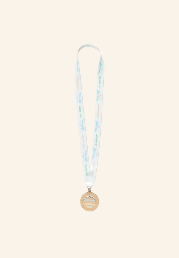 Médaille en bois de forme personnalisée BOlt
