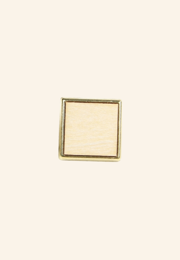 Pin's carré en bois 18mm WoodSquare