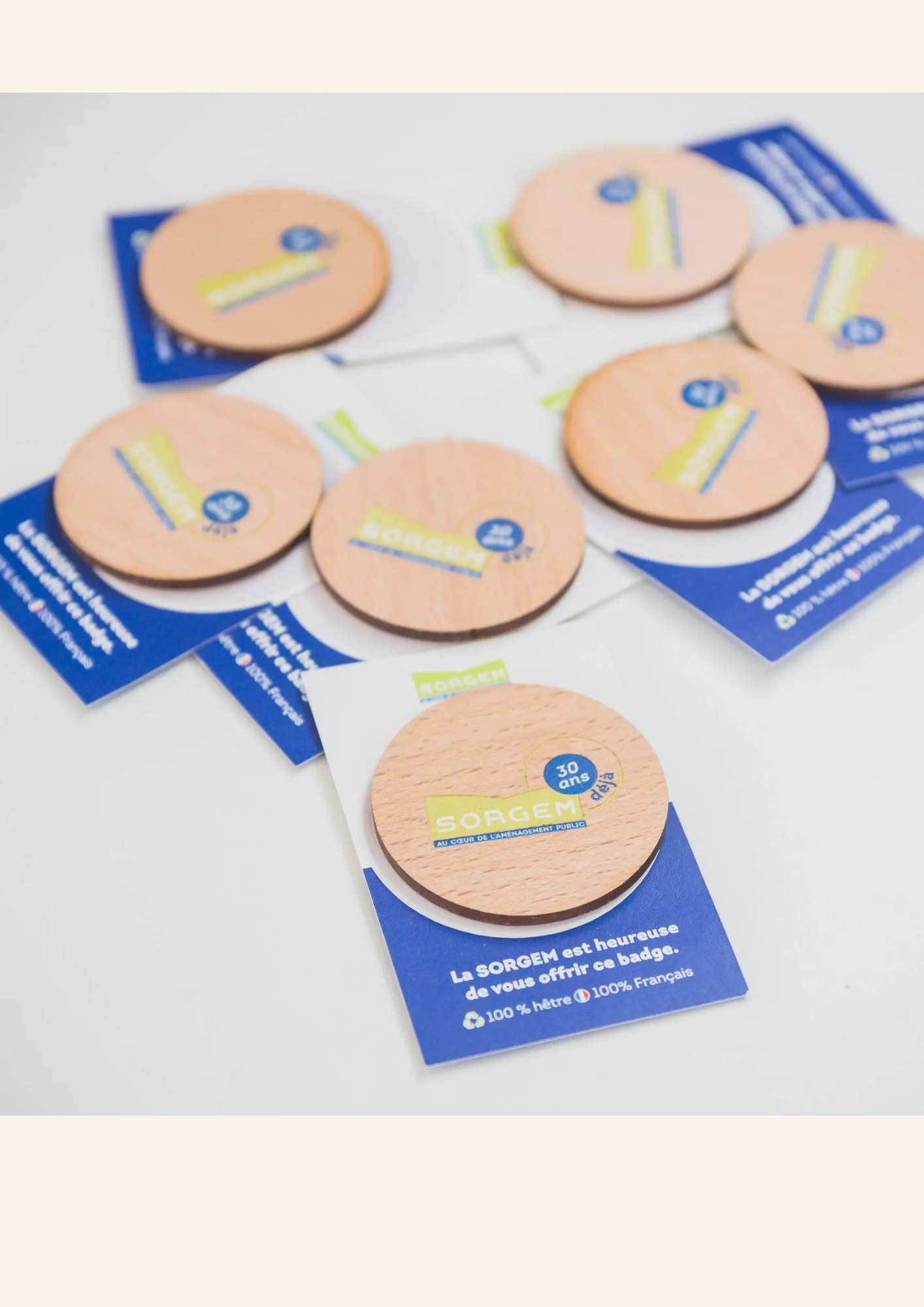 Badge Rond en bois Yoshi