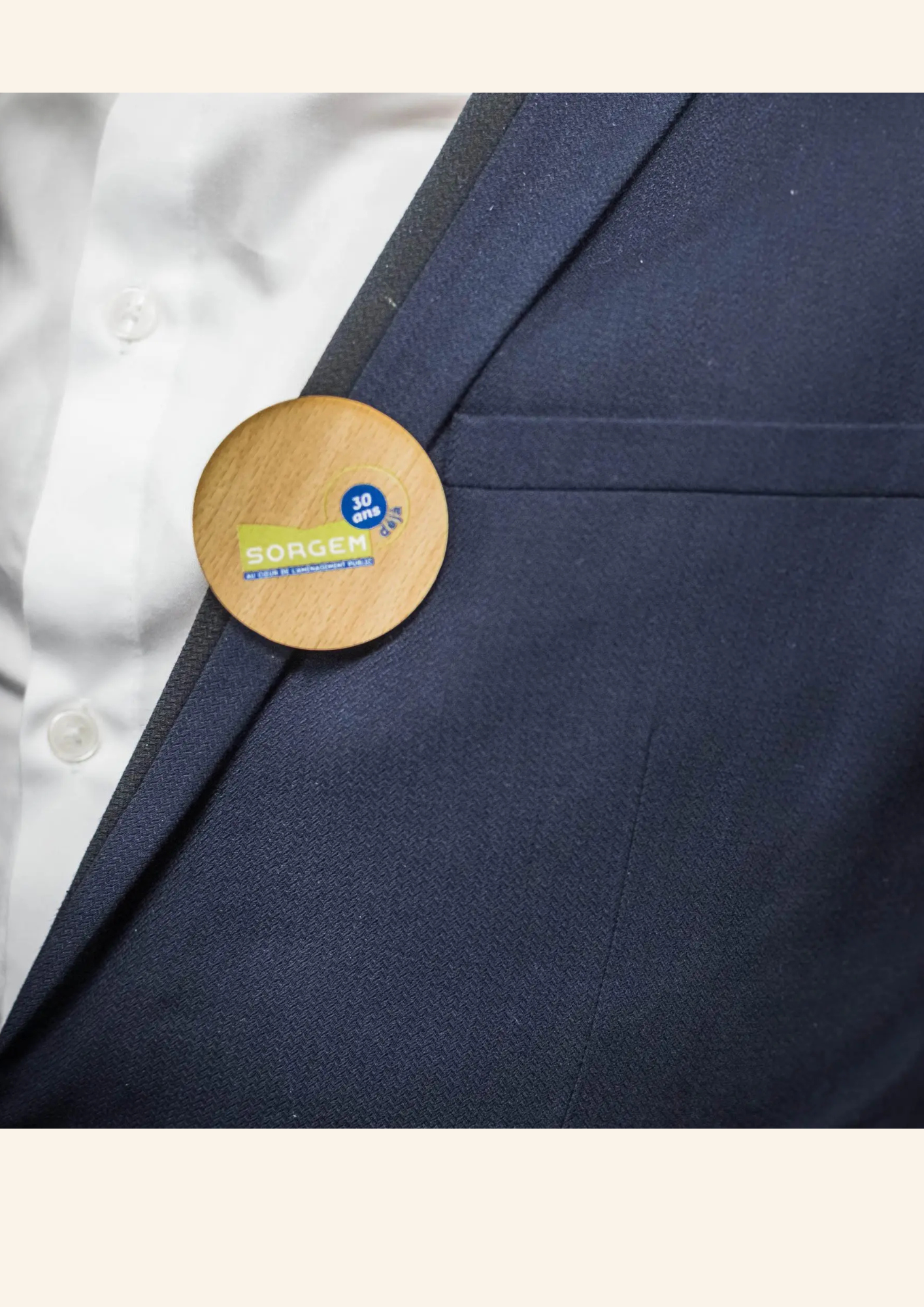 Badge Rond en bois Yoshi