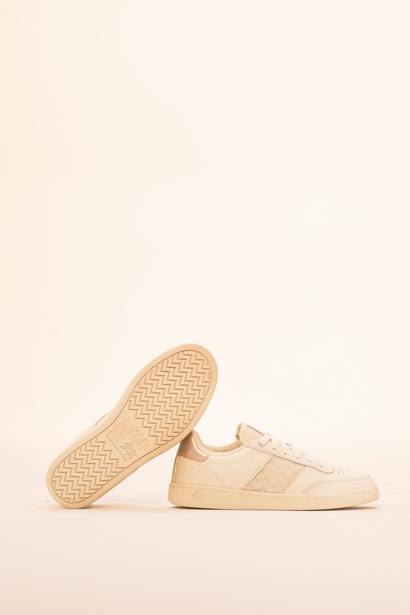 Chaussure N’GO Or Paris