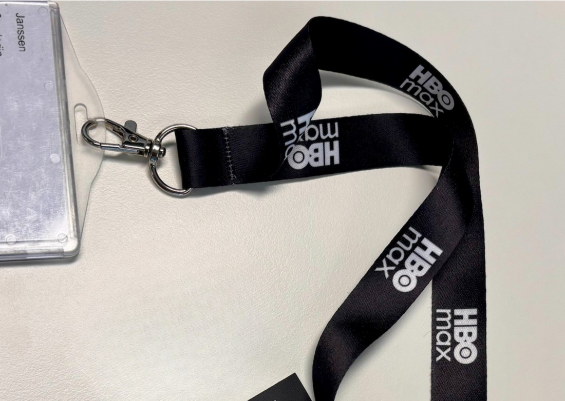 Réalisation HBO — Tours de cou personnalisés en Rpet Europe