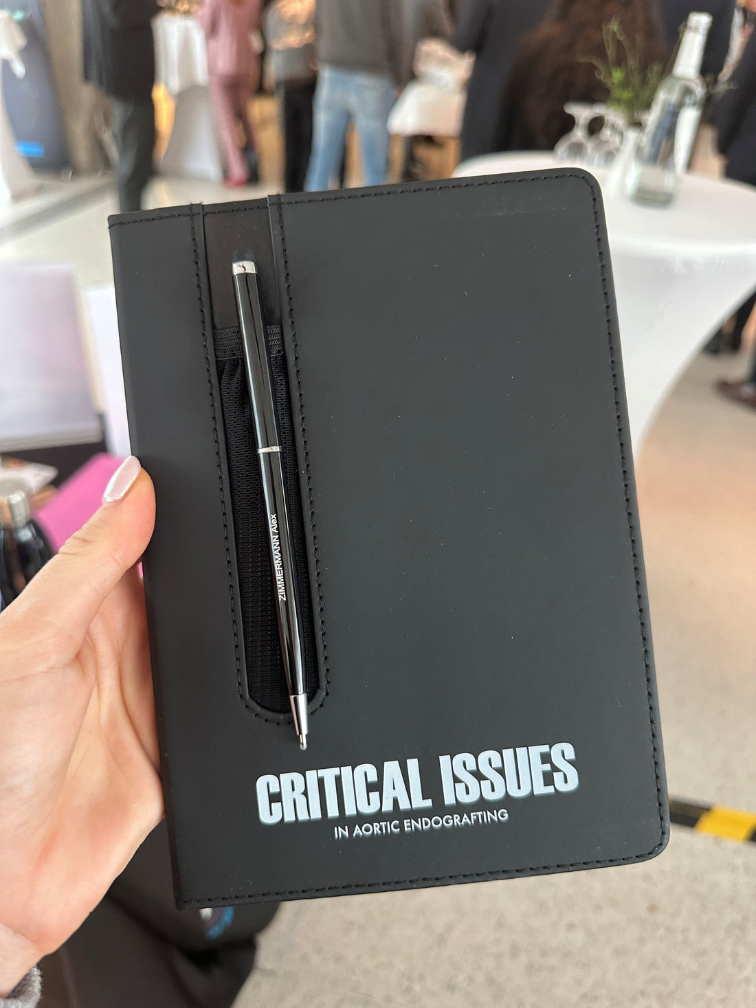 Réalisation Divine id : gourdes et carnets personnalisés livrés en express