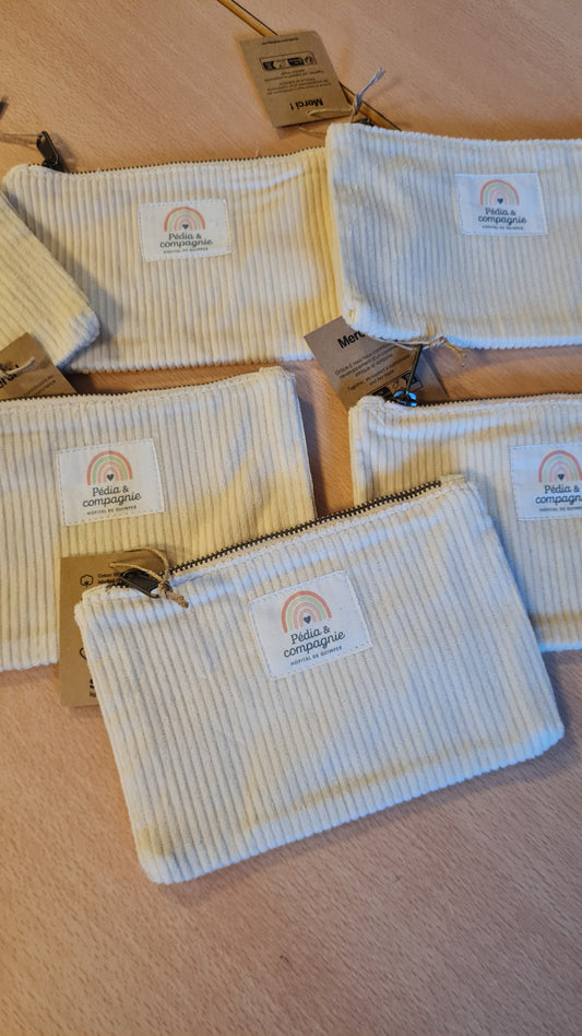 Réalisation centre hospitalier : trousses Hindbag en coton recyclé pour le service de pédiatrie