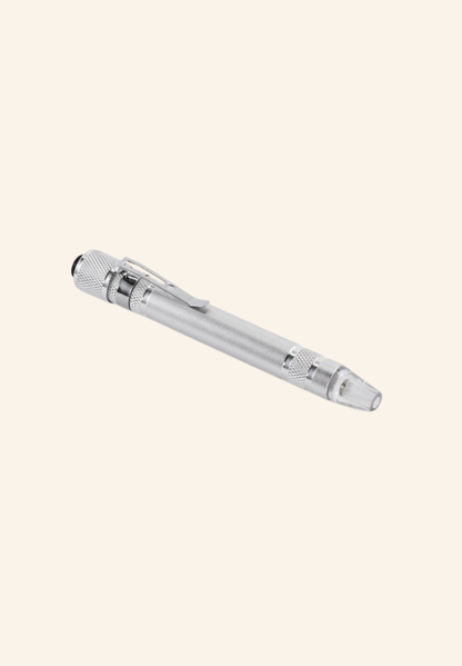 Outil multifonction en aluminium recyclé avec lampe