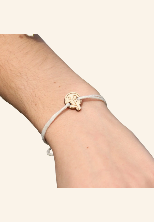 Bracelet solidaire en bois et lin Avelyne