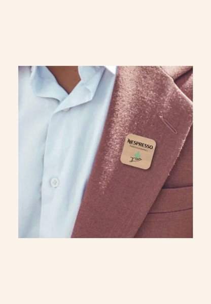 Badge en bois sur mesure broche NOÉ