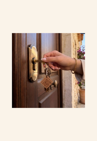 Porte-clés connecté en bois NOMADA