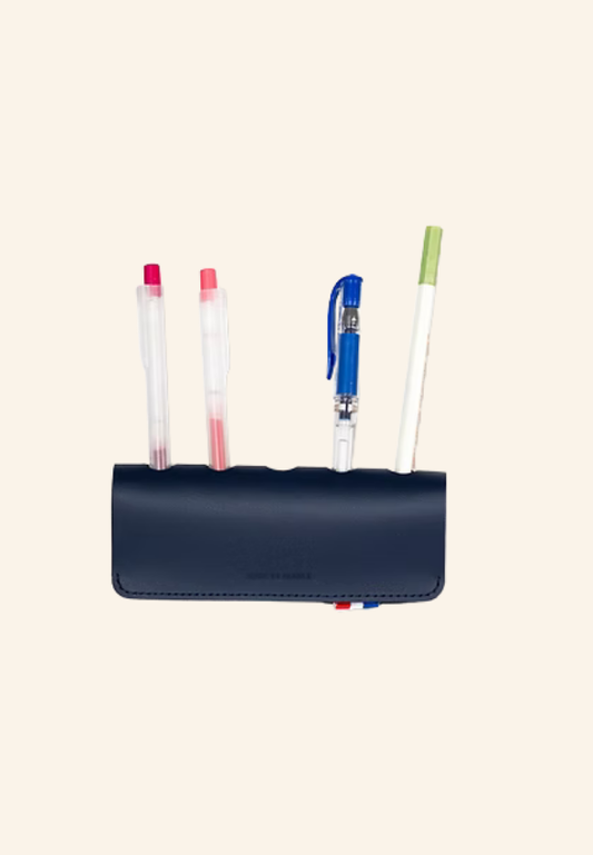 SUPPORT à STYLO en chute de cuir et latex naturel certifié samira