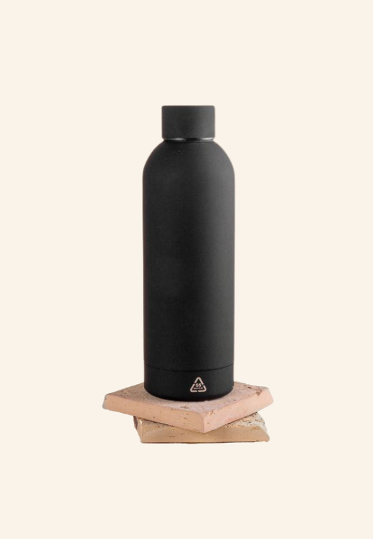 Bouteille rubber en acier inoxydable recyclé 500ml Rivane