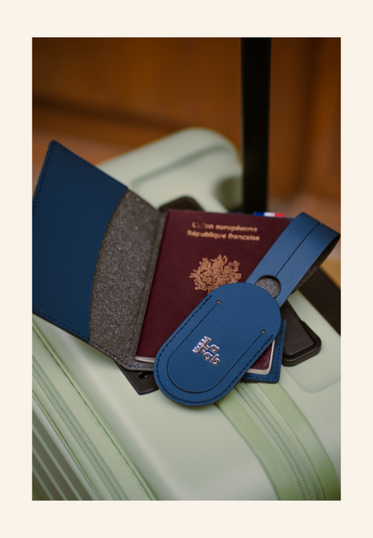 PORTE PASSEPORT CLASSIQUE Olivian