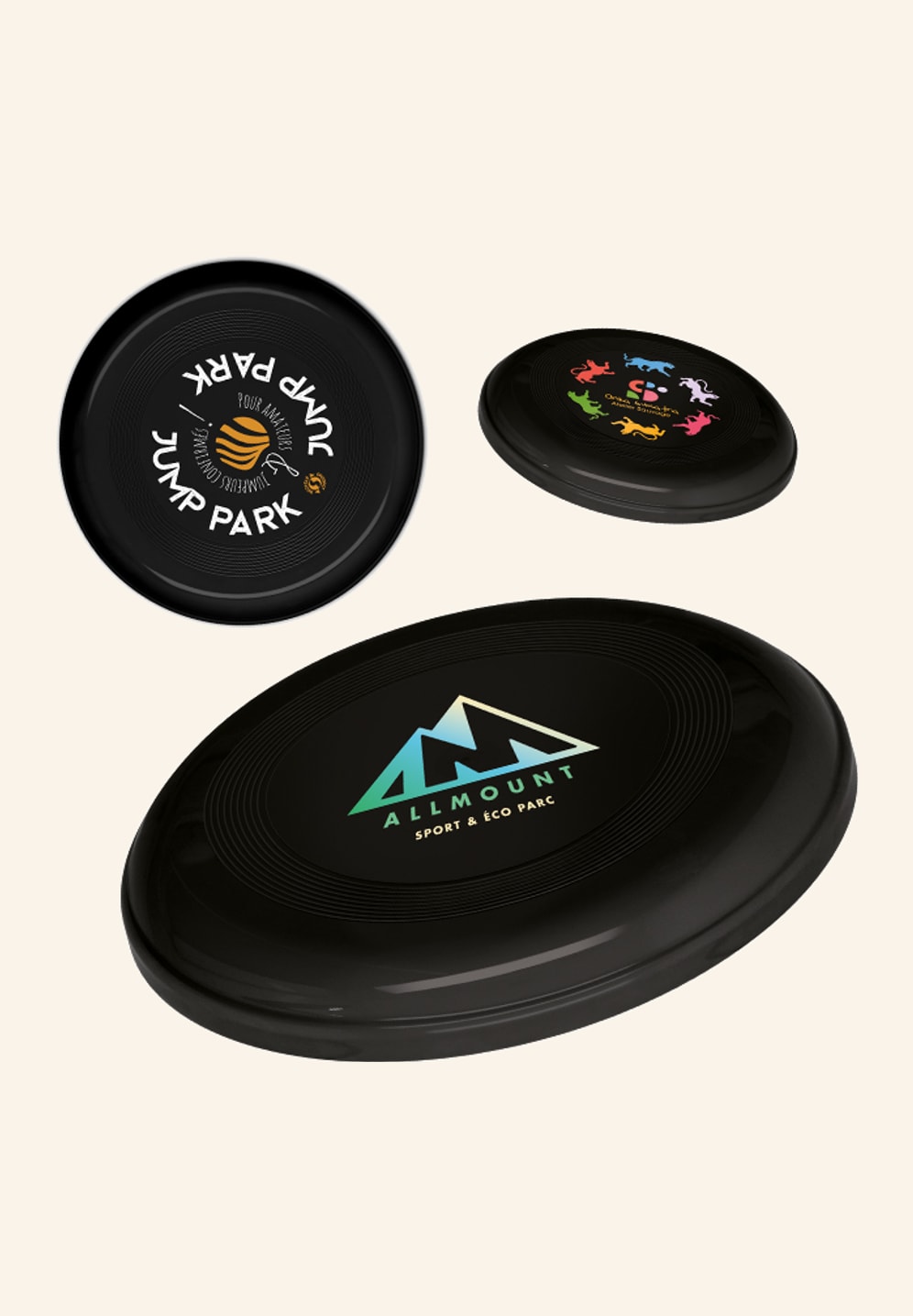 Frisbee personnalisé en plastique recyclé noir, disque de 216 mm vu de face