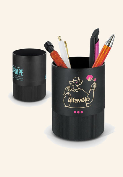 Pot à crayons personnalisé noir en ABS recyclé, vu de face
