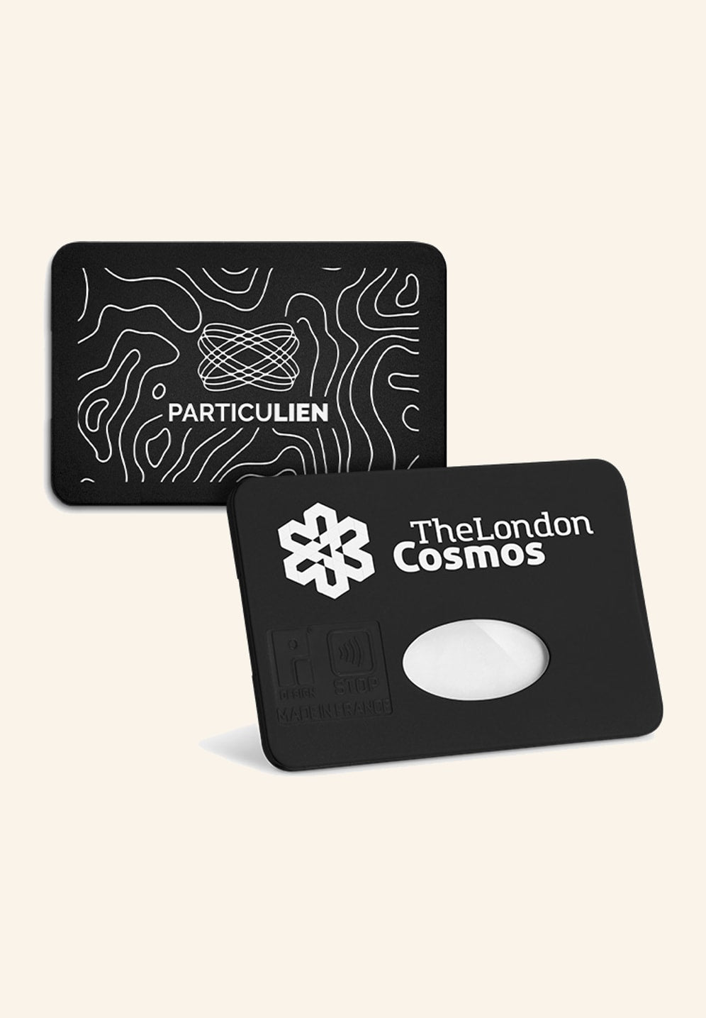 Protège carte noir anti-RFID avec son ouverture pour la carte